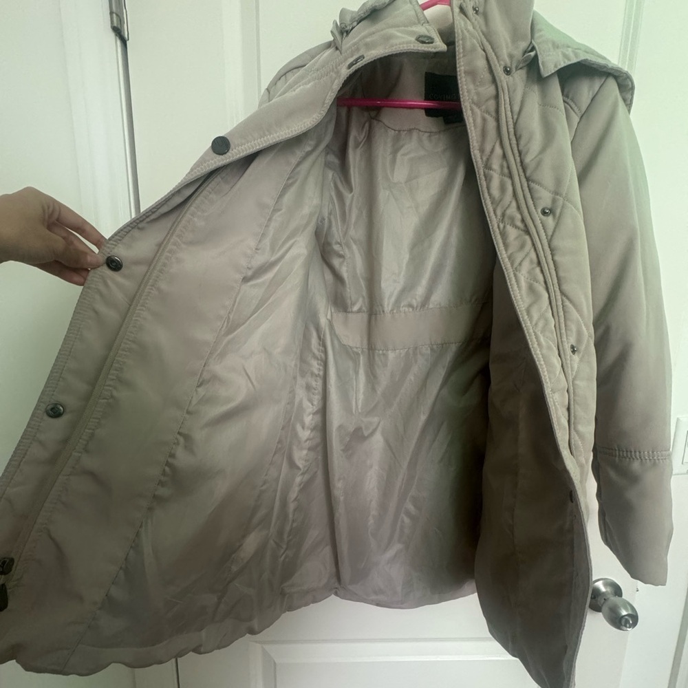 Covington Size Small Tan Puffer Coat - Picture 5 of 9